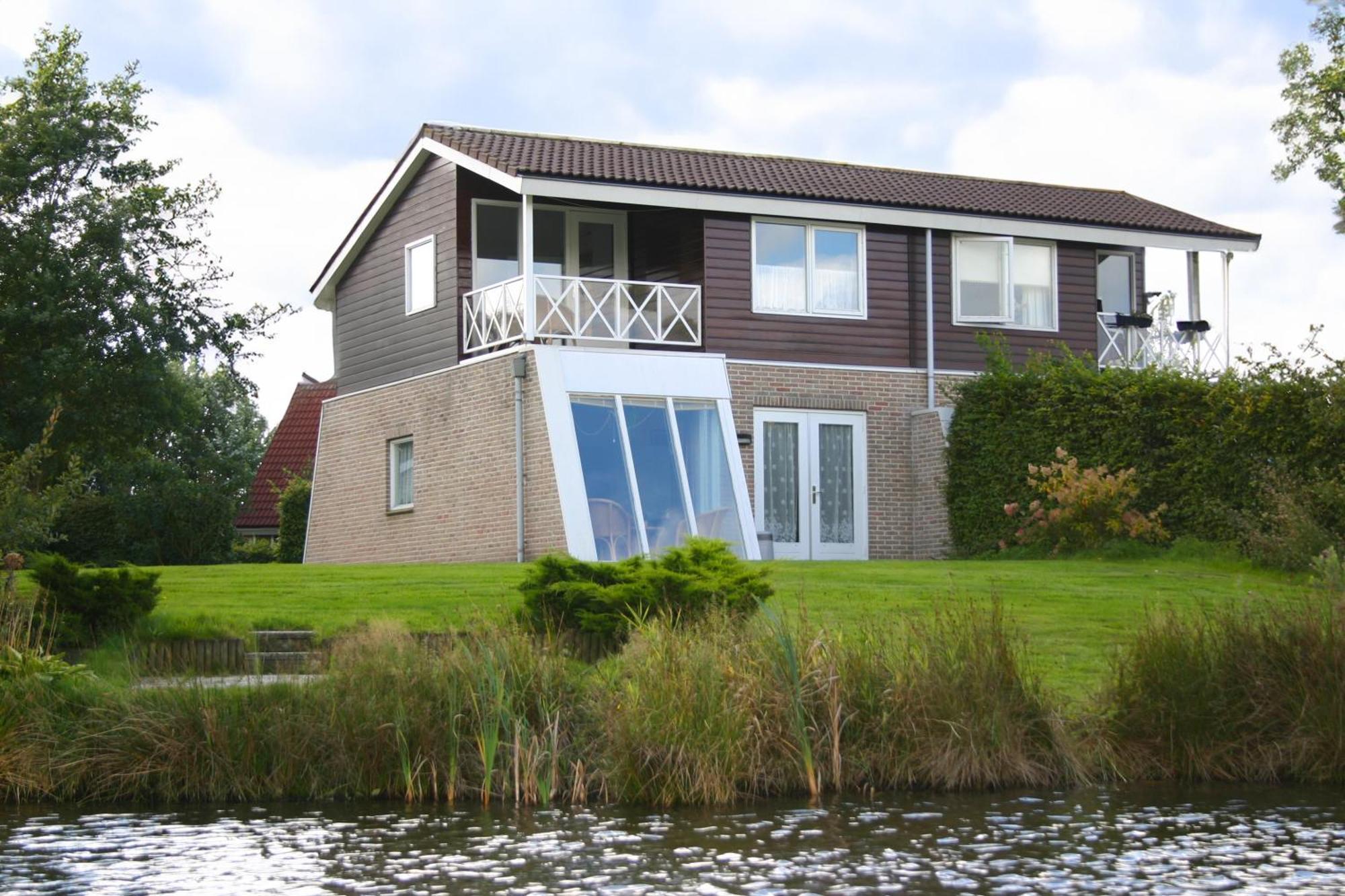 Summio Vakantiepark Emslandermeer Vlagtwedde Zimmer foto