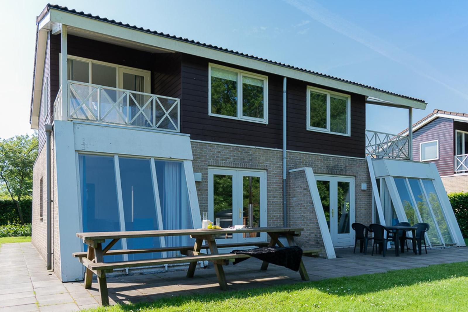 Summio Vakantiepark Emslandermeer Vlagtwedde Zimmer foto