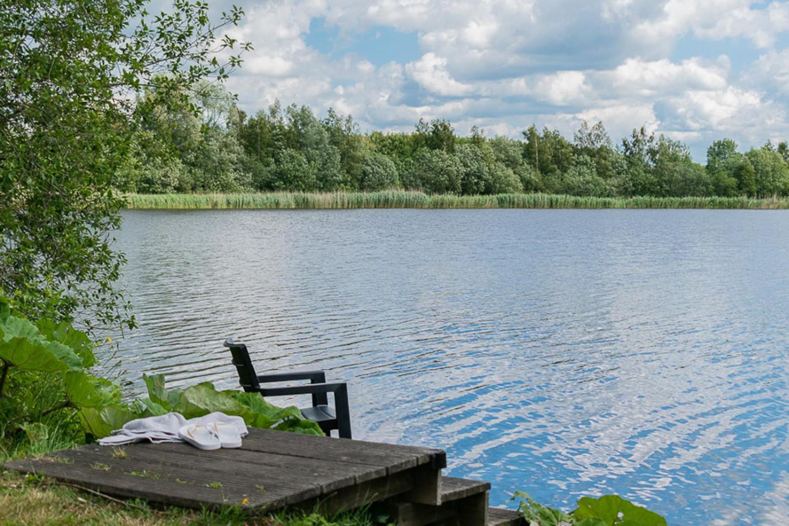 Summio Vakantiepark Emslandermeer Vlagtwedde Zimmer foto